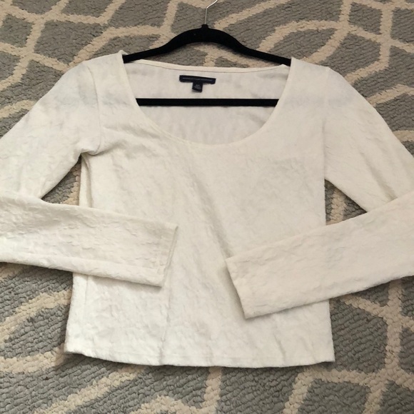 American Eagle Outfitters Tops - American eagle off white lace crop top